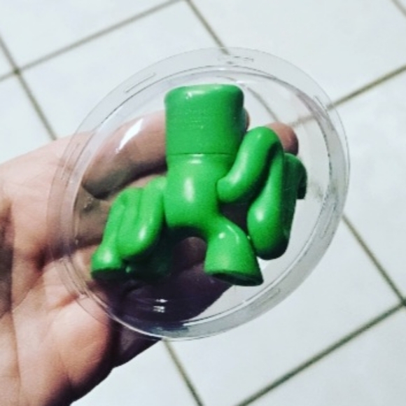 2024 PhatMojo Official Rainbow Friends Mini Figures Series 2 Green - Picture 3 of 9